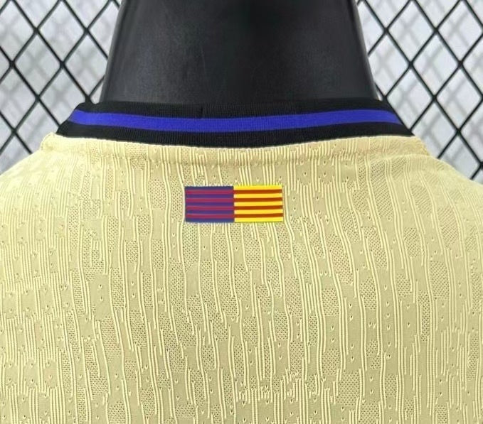 Camisa Barcelona II 2025 Jogador Masculina - Dourada