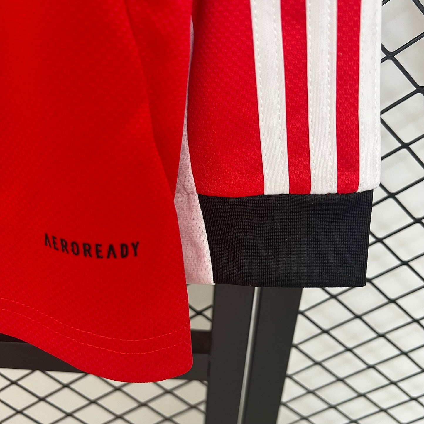 Camisola Principal Manga Comprida SL Benfica Torcedor Temporada 2025-2026